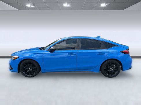 Used 2022 Honda Civic Sport image 2