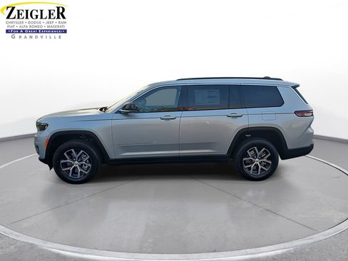 New 2025 Jeep Grand Cherokee L Limited image 8
