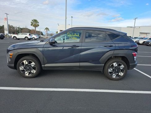 Used 2024 Hyundai Kona SEL image 3