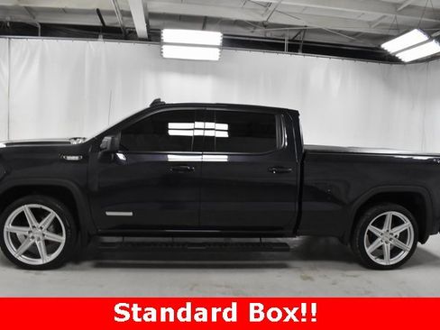 Used 2022 GMC Sierra 1500 Elevation w/ Preferred Package image 8
