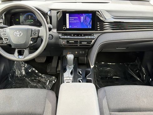 Certified 2025 Toyota Camry LE image 35