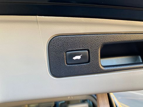 Used 2012 Honda Pilot EX-L image 8