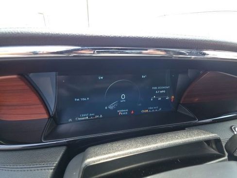 Used 2022 Lincoln Navigator Reserve AWD/4WD image 13
