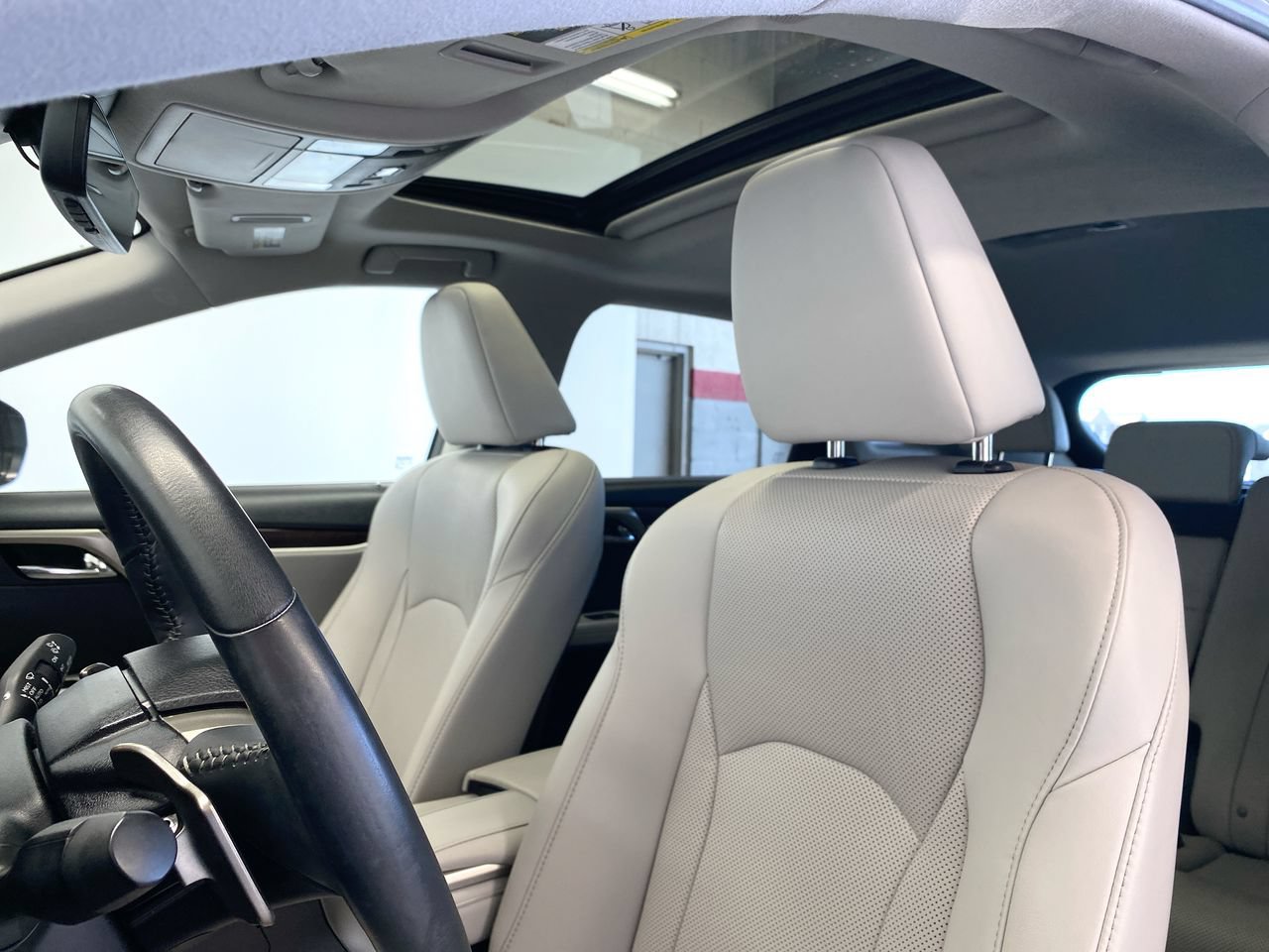 Used 2022 Lexus RX 350 FWD w/ Premium Package image 19