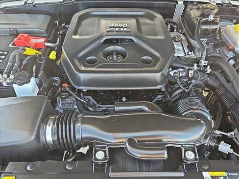 Used 2021 Jeep Wrangler Unlimited Rubicon AWD/4WD image 23