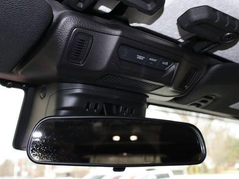 Used 2024 Jeep Wrangler Willys image 35