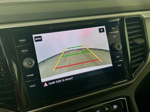 Used 2020 Volkswagen Atlas Cross Sport SEL R-Line image 14