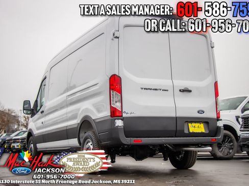 New 2026 Ford Transit 250 148 Medium Roof RWD image 4