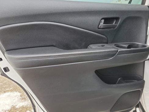 Used 2023 Honda Passport EX-L image 10