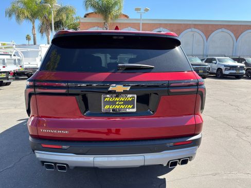 New 2026 Chevrolet Traverse LT w/ Driver Confidence Package image 7