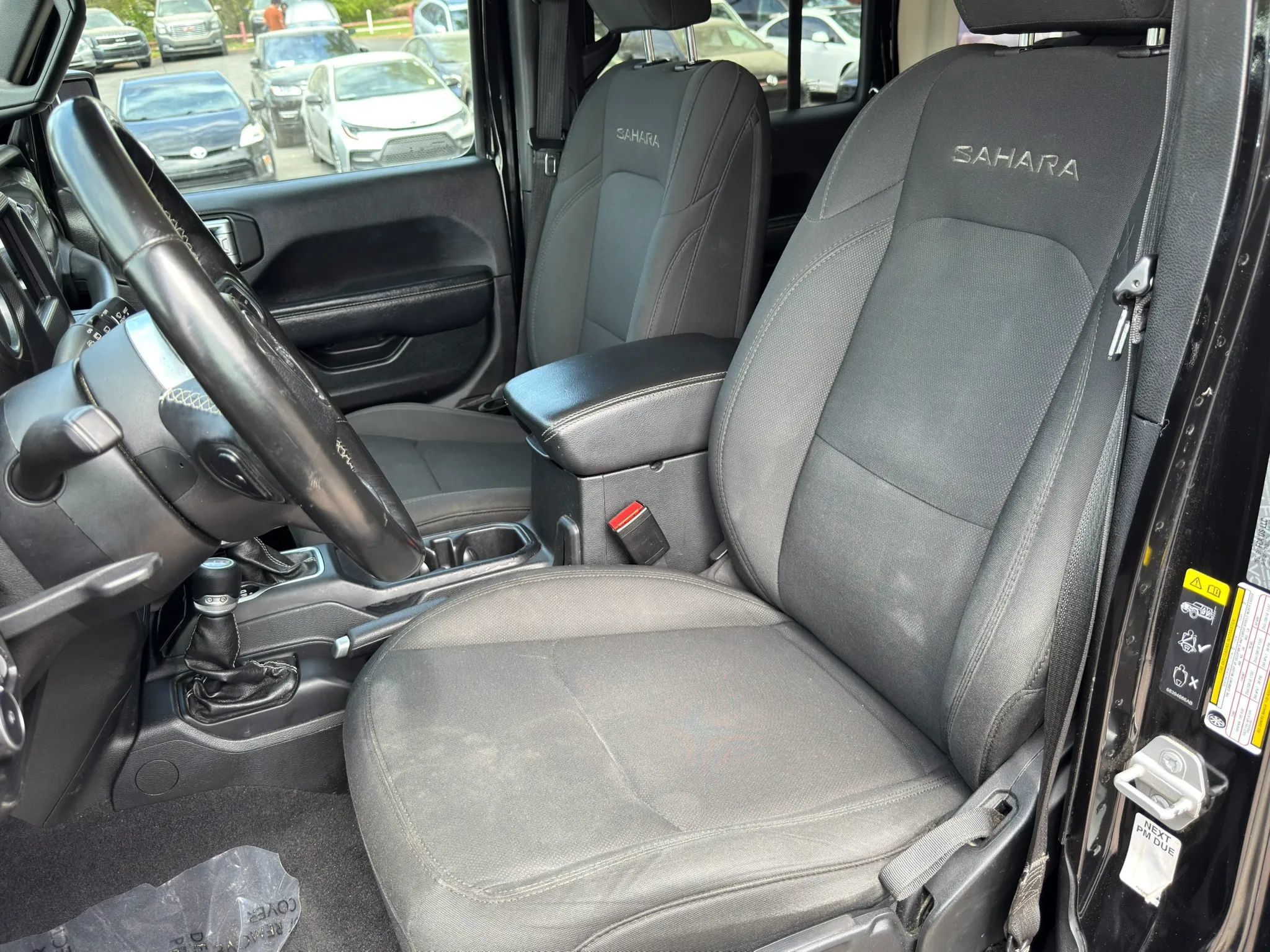 Used 2020 Jeep Wrangler Unlimited Sahara AWD/4WD image 36