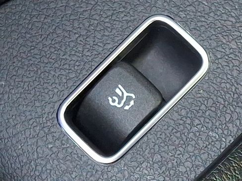 New 2025 Mercedes-Benz GLE 350 4MATIC image 18