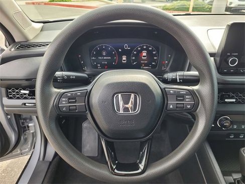 Used 2023 Honda Accord EX image 19