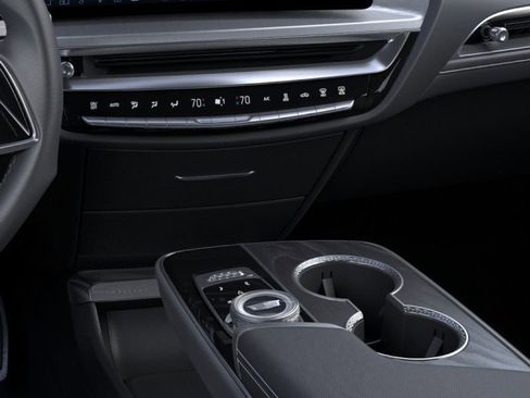 New 2026 Cadillac Lyriq V image 47