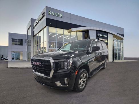 Used 2024 GMC Yukon XL SLE w/ Gmc Pro Safety Plus Package image 1