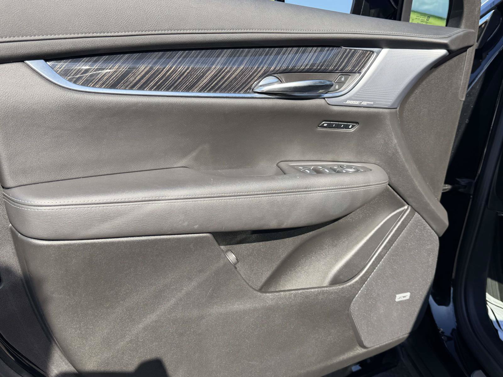 Certified 2024 Cadillac XT6 Premium Luxury w/ Technology Package AWD/4WD image 18