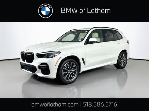 Used 2022 BMW X5 M50i AWD/4WD image 1