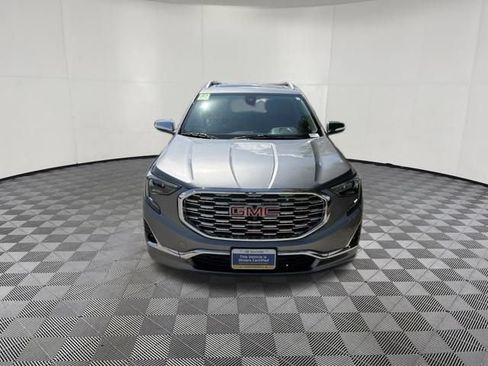 Used 2018 GMC Terrain Denali w/ Comfort Package FWD image 14
