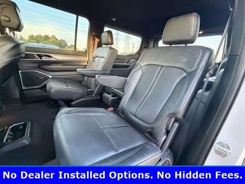 Used 2025 Jeep Wagoneer Series II AWD/4WD image 6