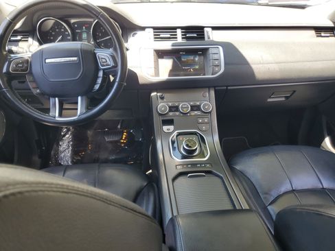 Used 2019 Land Rover Range Rover Evoque SE image 14