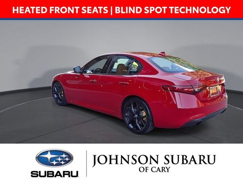 Used 2020 Alfa Romeo Giulia w/ Nero Edizione RWD image 2