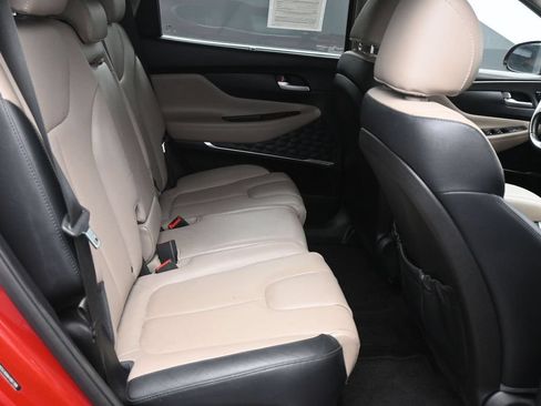 Used 2019 Hyundai Santa Fe AWD image 11