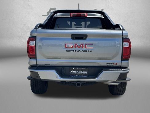 Certified 2025 GMC Canyon AT4 w/ Nightfall Edition AWD/4WD image 6