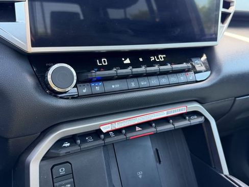 Used 2025 Toyota Tundra Limited image 22