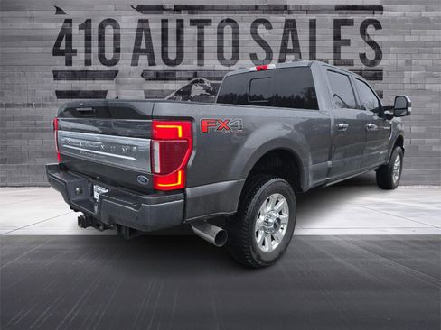 Used 2020 Ford F350 Platinum image 3