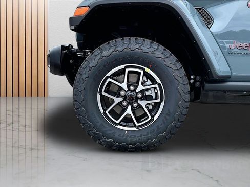 New 2026 Jeep Wrangler Unlimited Rubicon AWD/4WD image 26