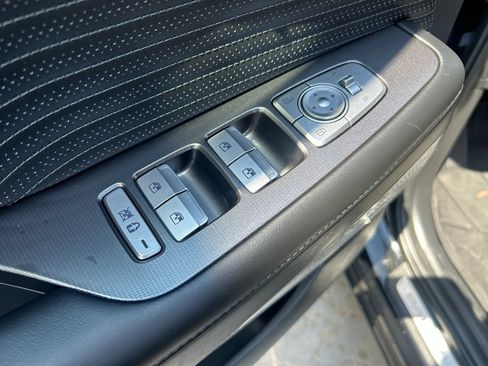 Used 2025 Hyundai Palisade Calligraphy AWD/4WD image 12