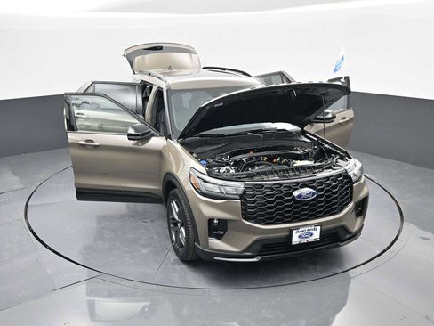 New 2026 Ford Explorer ST-Line w/ ST-Line Street Pack image 68