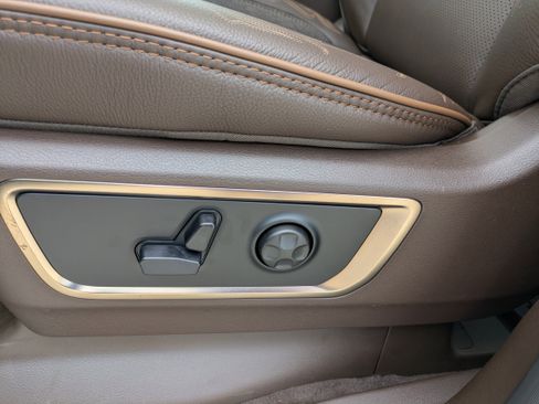 New 2025 RAM 1500 Limited image 13