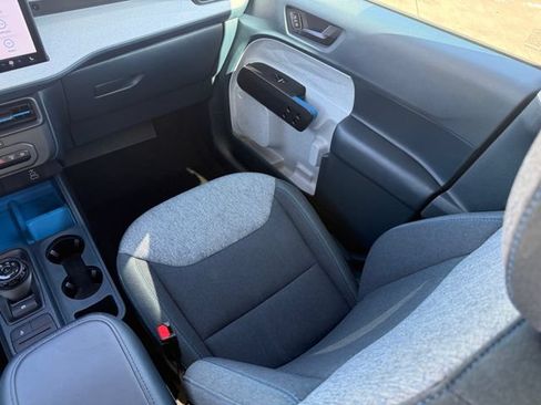 Used 2025 Ford Maverick XLT w/ XLT Luxury Package FWD image 23