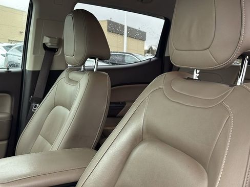 Used 2018 GMC Canyon SLT w/ Driver Alert Package image 25