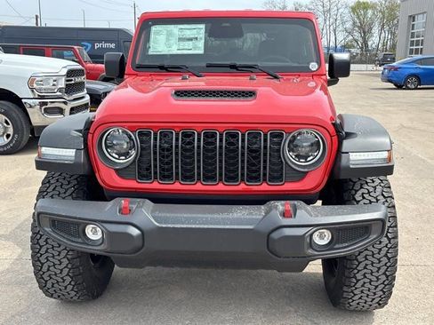 New 2026 Jeep Wrangler Rubicon w/ Xtreme 35 Tire Package image 10