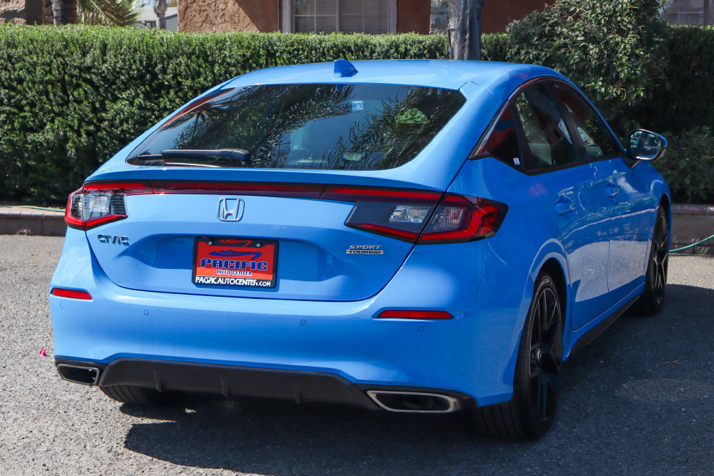 Used 2022 Honda Civic Sport Touring image 9