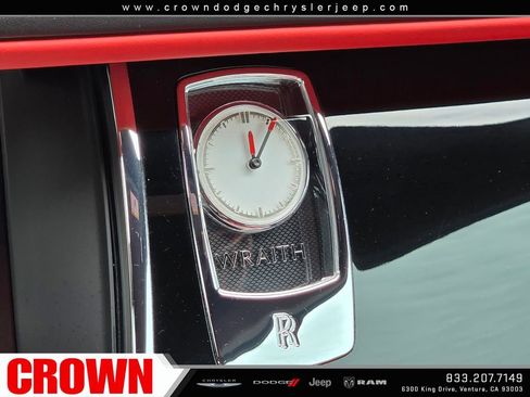 Used 2019 Rolls-Royce Wraith RWD image 34