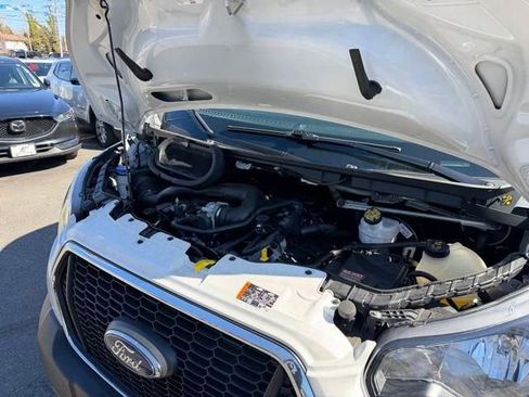 Used 2024 Ford Transit 250 Low Roof w/ Exterior Upgrade Package image 19