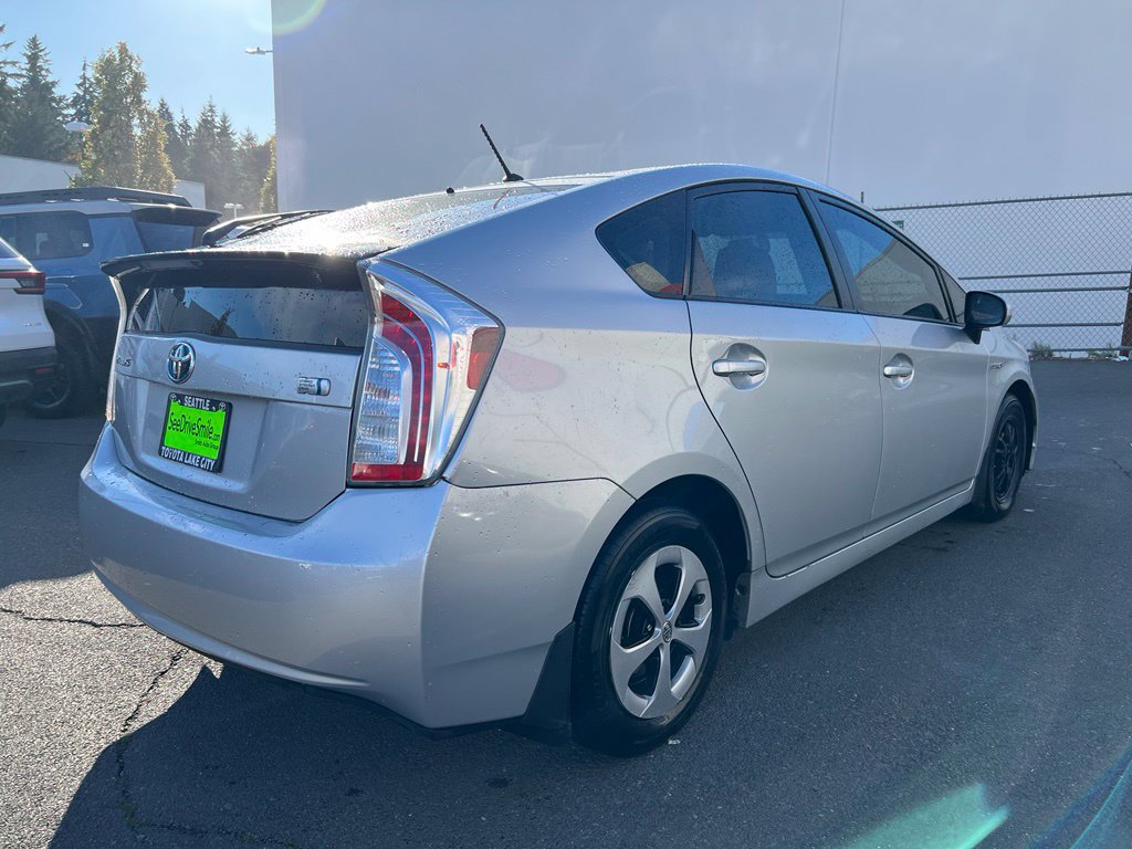 Used 2013 Toyota Prius Two FWD image 4