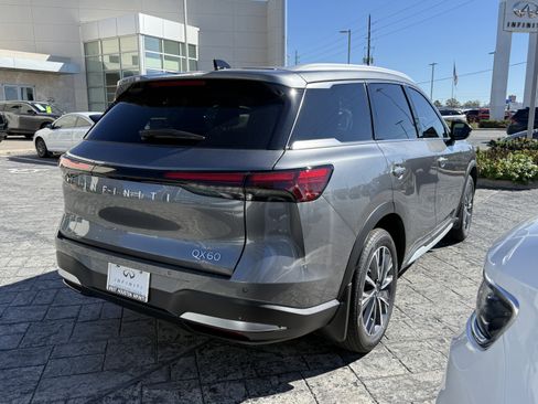 Certified 2026 INFINITI QX60 Luxe w/ Cargo Package image 7