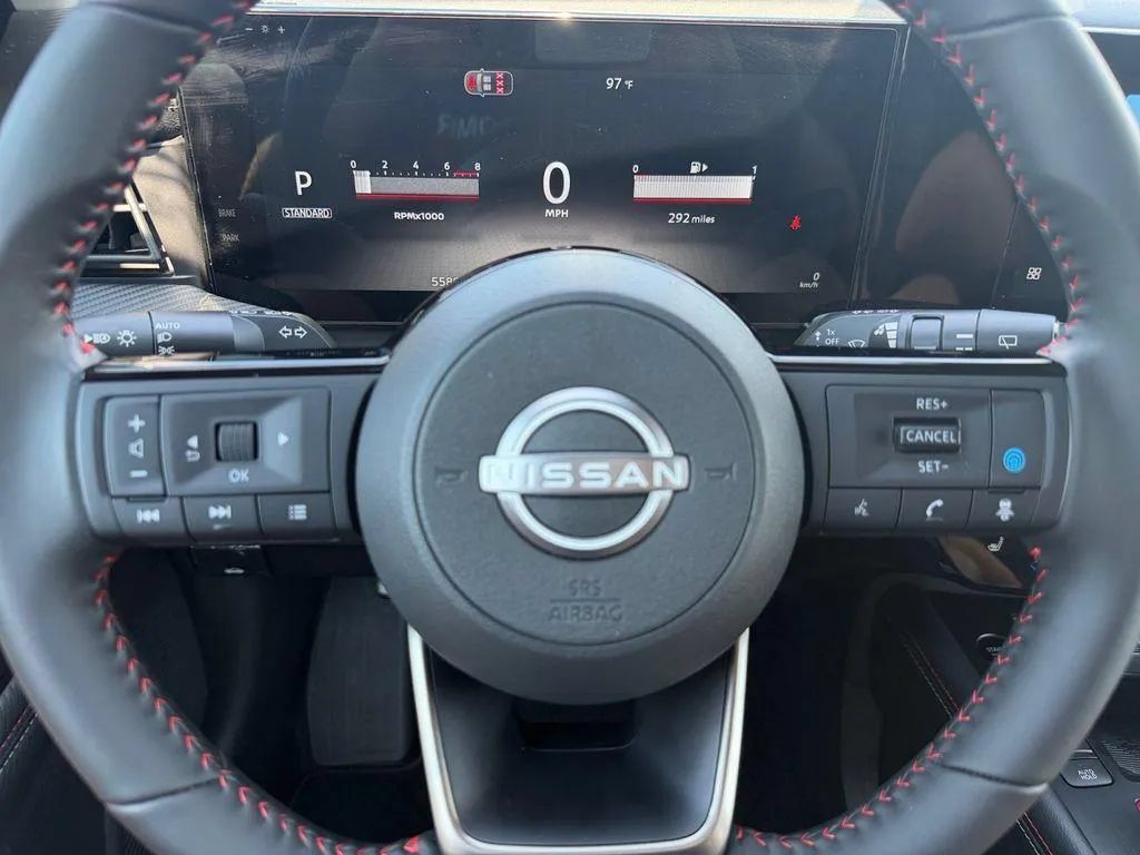 Used 2026 Nissan Kicks SR w/ Cold Weather Package AWD/4WD image 16