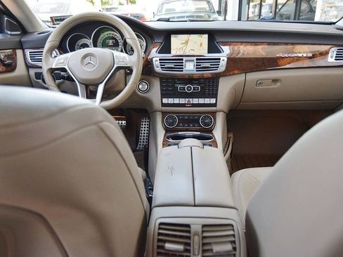 Used 2014 Mercedes-Benz CLS 550 image 29