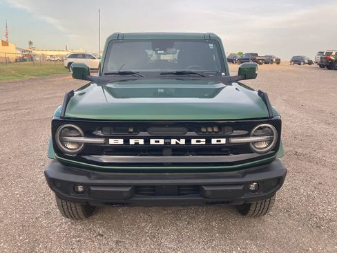 Used 2023 Ford Bronco Outer Banks AWD/4WD image 10