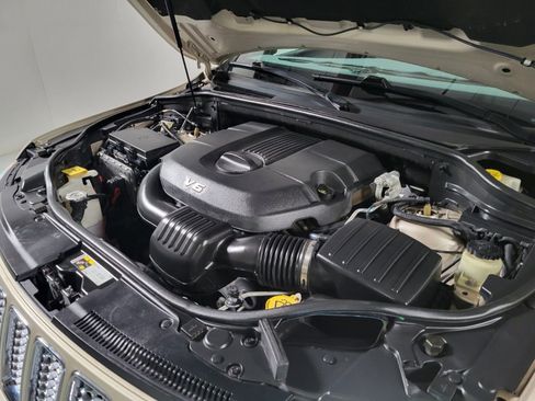 Used 2014 Jeep Grand Cherokee Summit image 10