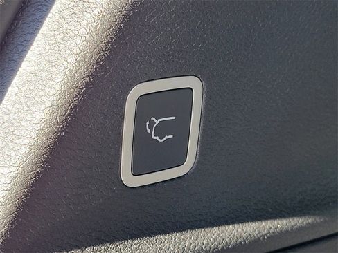 New 2026 Chrysler Pacifica Select image 20