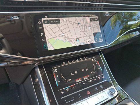 Used 2022 Audi Q7 3.0T Prestige w/ Prestige Package AWD/4WD image 20
