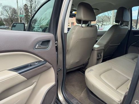 Used 2015 GMC Canyon SLT image 15