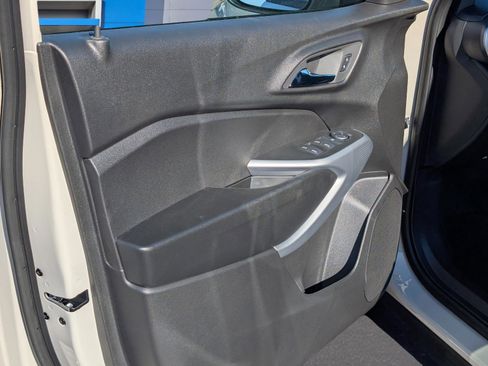 New 2026 Chevrolet Trax RS w/ Driver Confidence Package image 15