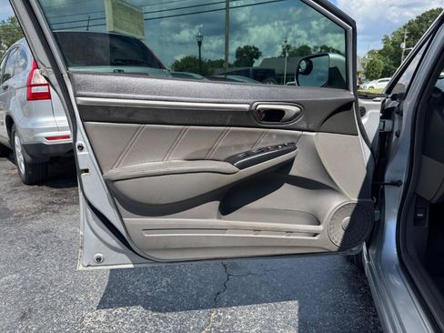 Used 2011 Honda Civic EX-L image 11